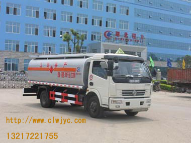 東風(fēng)大多利卡加油車(國六)