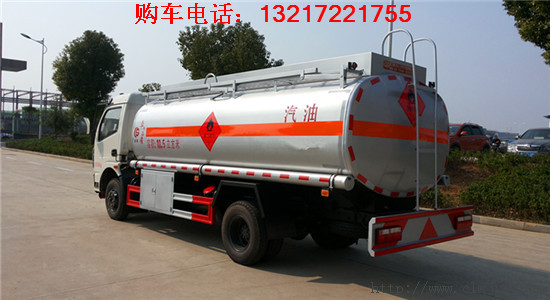 東風多利卡加油車