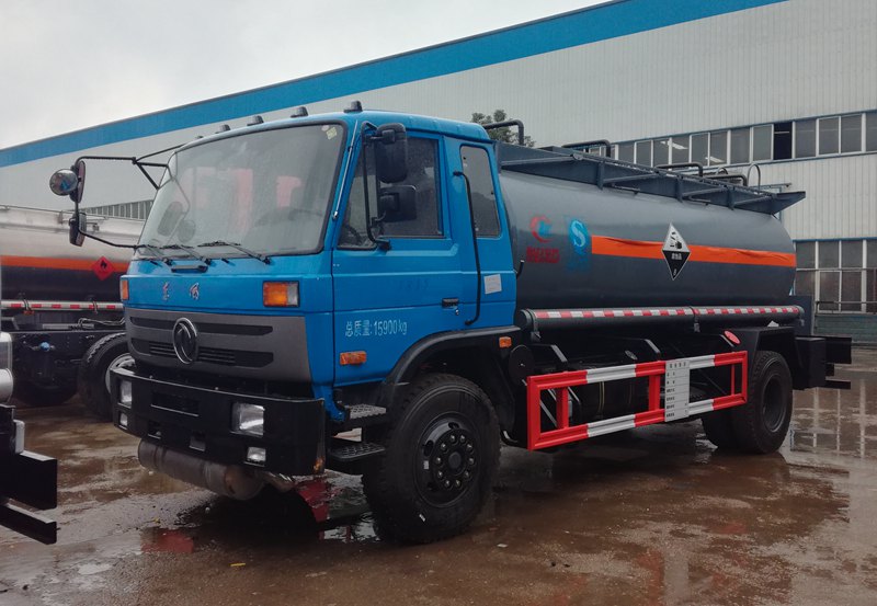 東風(fēng)153化工車