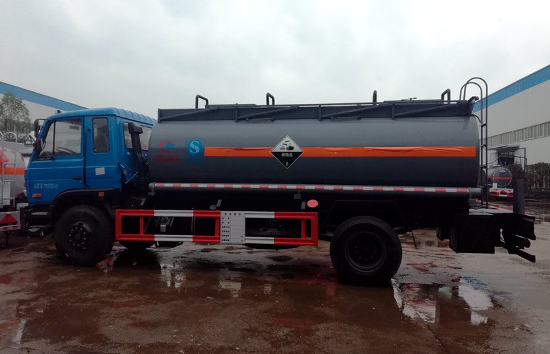 東風(fēng)153化工車