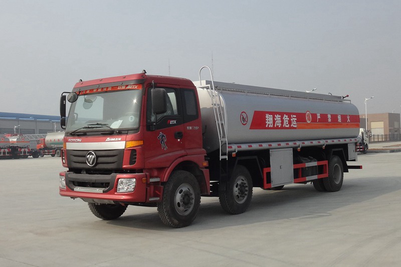 福田歐曼小三軸油罐車